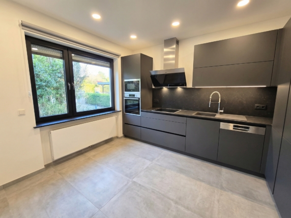 cP6Xs3P7Xu2xvvKZAYMkTransformType.HOMESTAGING_MODERN_ae797c14-4dbb-4397-88be-687ed9048629_auhkdvz1u4qyyQizQBOgT_tGNgXrOp