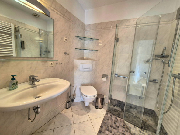 f95095bf-39a3-4bb1-b080-96afce5587cd