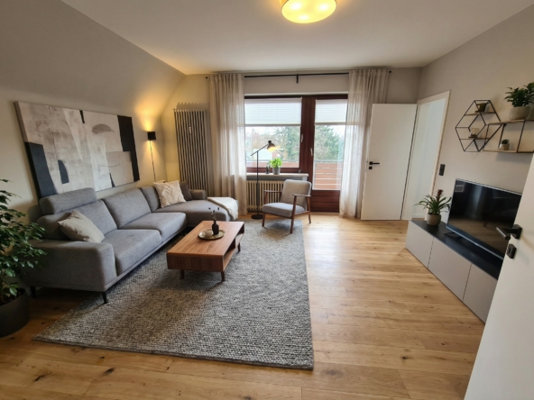 qK8zNXqqrjh4wTDwg1wRTransformType.HOMESTAGING_MODERN_3d98eb9e-f4df-4f86-b116-5e35e025b1e0_ZuNUgFmZ7jLo1tr-VT-V3_d1SWxwID